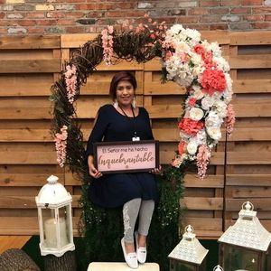 Meet your Posher, Daysi